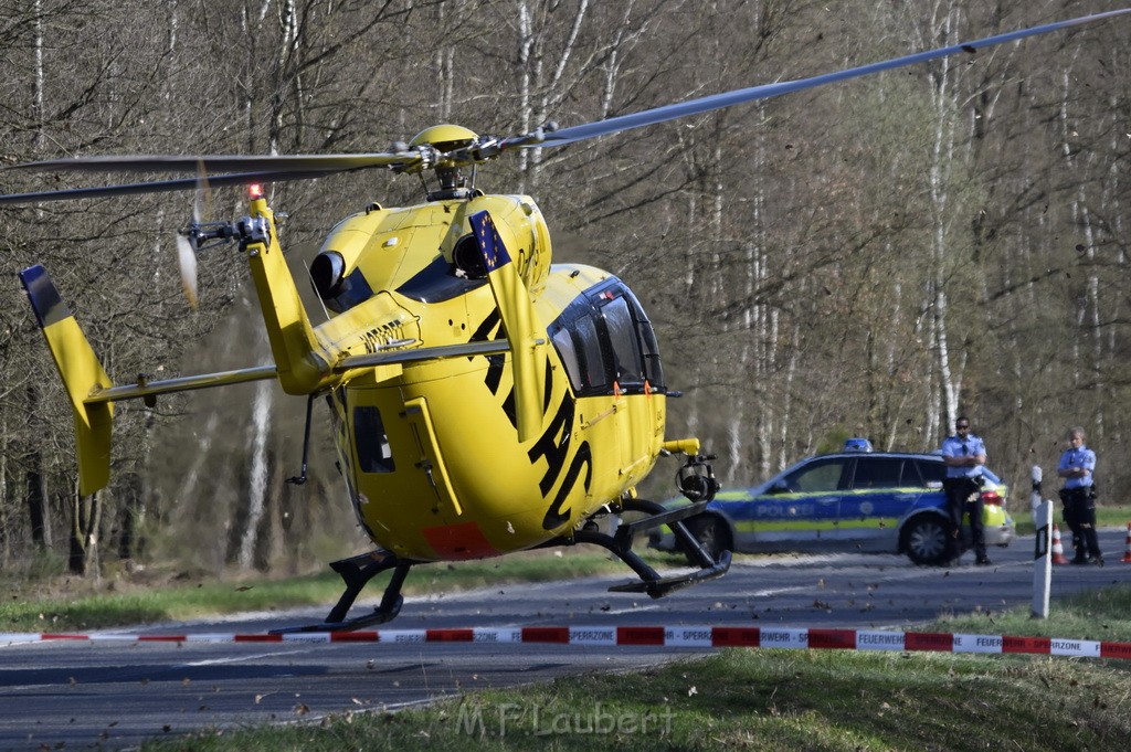 Schwerer VU Krad Fahrrad Koeln Porz Alte Koelnerstr P113.JPG - Miklos Laubert